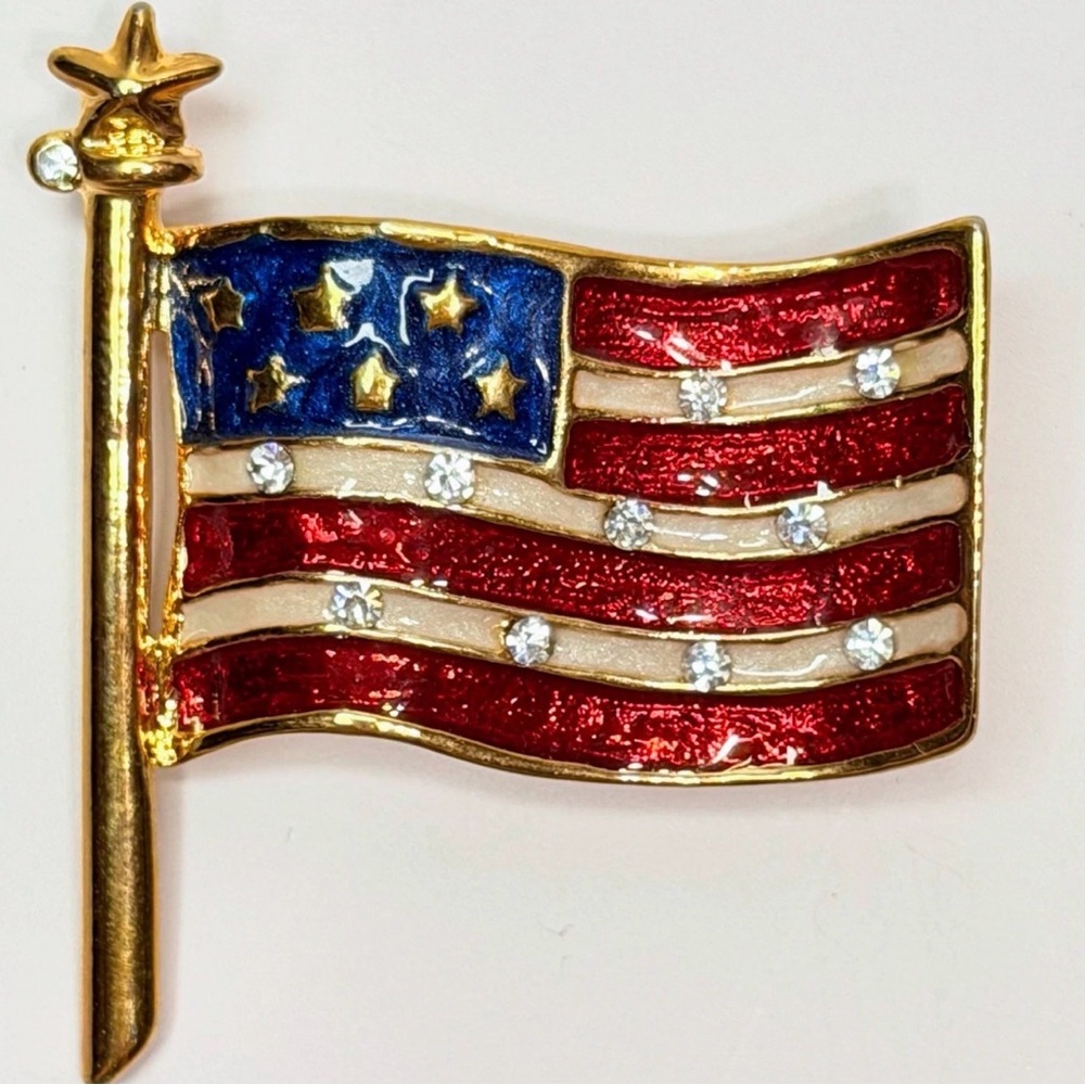 Vintage American Flag Brooch Red White Blue Enamel Rhinestone Patriotic